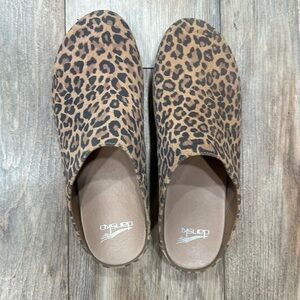 Dansko clogs size 41 NWOT
